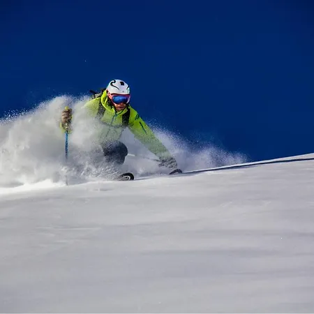 Chocolate Moose - Snow And Trek - Morzine