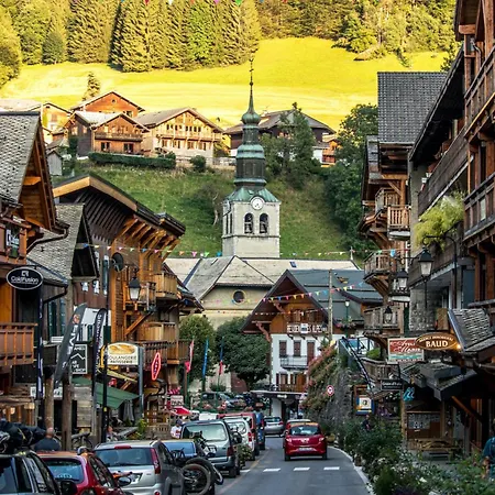 Chocolate Moose - Snow And Trek - * Morzine